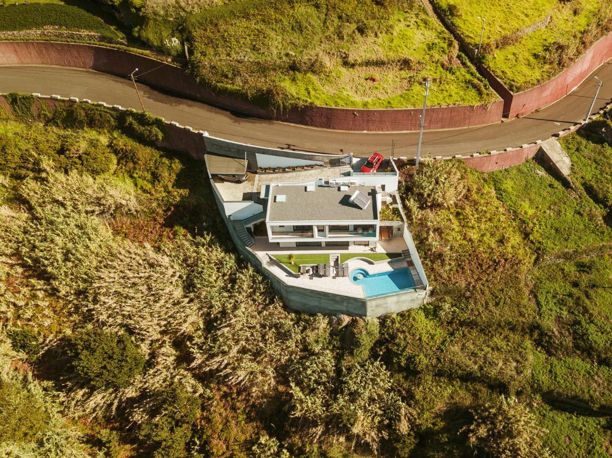The Cliffhouse By Lovelystay Fajã da Ovelha Exterior foto